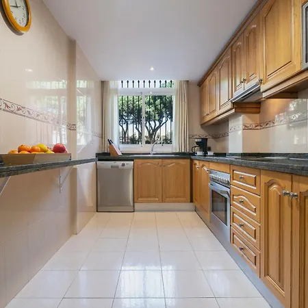 Apartamento Macdonald Doña Lola *