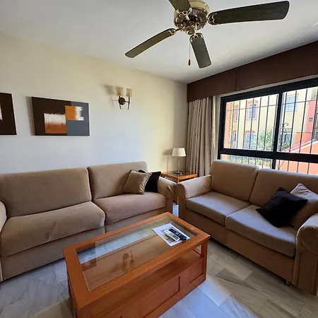 Macdonald Dona Lola Apartment *