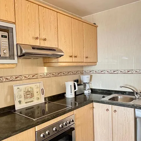 Macdonald Dona Lola Apartment