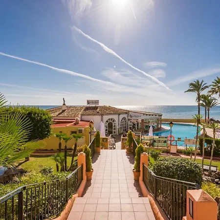Daire Macdonald Dona Lola La Cala De Mijas